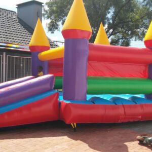 Castle with Slide     size: 7mx4m